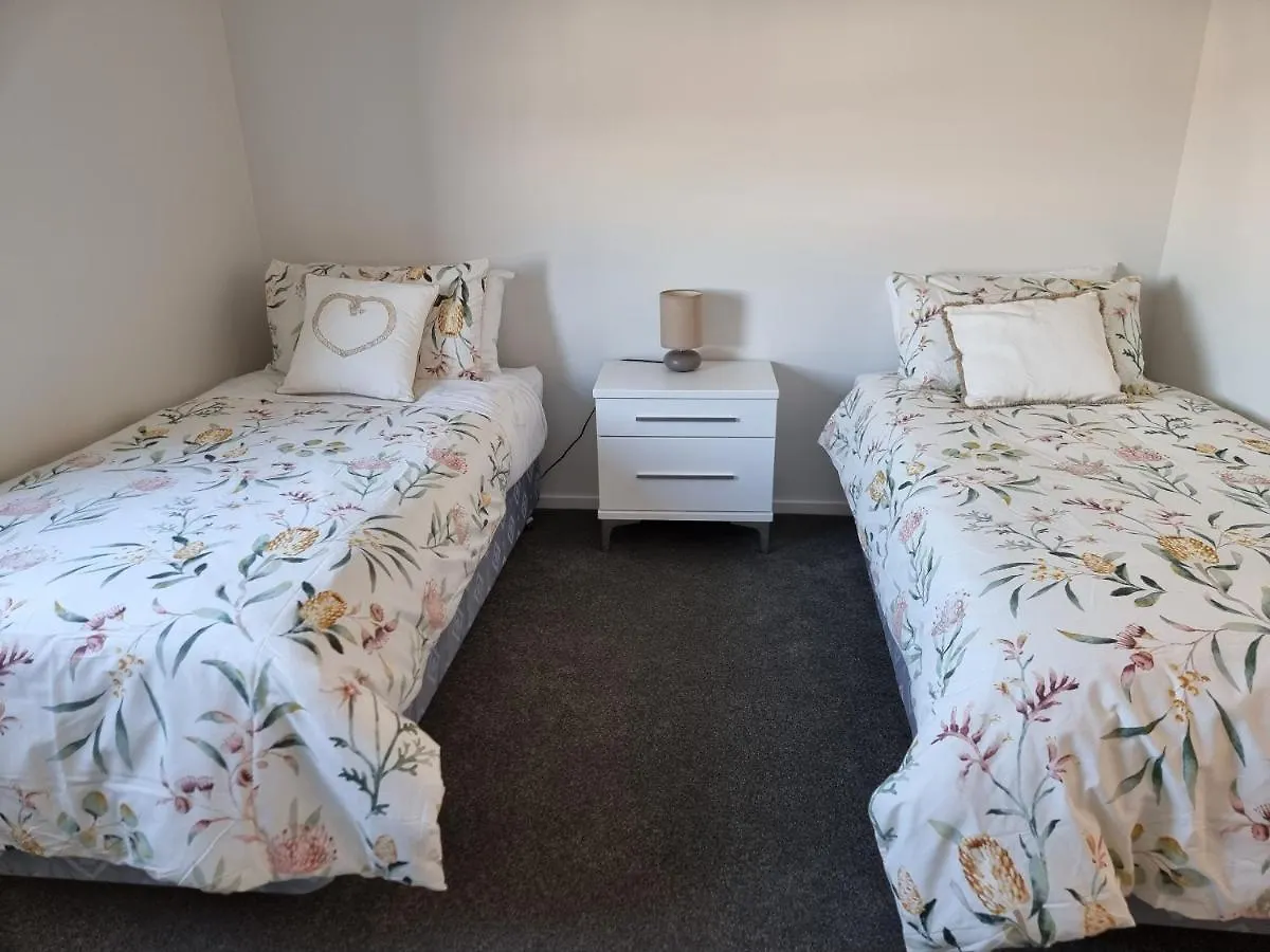 Villa Addington Townhouse With Carpark 8Mins Walk To Hagley Park South Christchurch Ferienhaus