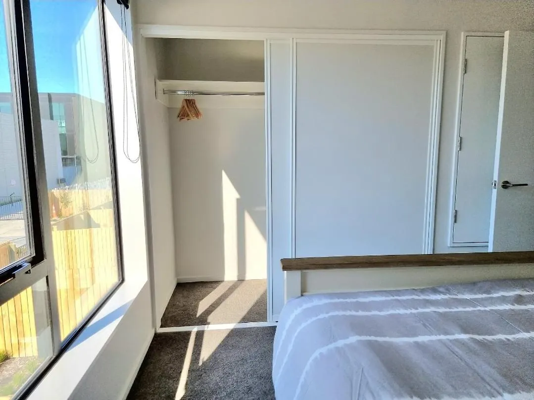 Villa Addington Townhouse With Carpark 8Mins Walk To Hagley Park South Christchurch 0*,